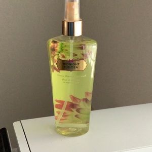 Victoria’s Secret Midnight Mimosa mist